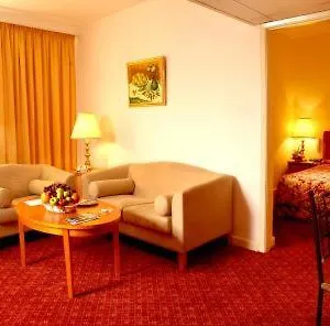 **** Hotel Golden Tulip Dalma Plaza United Arab Emirates