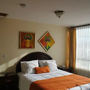 mak-inn-house.hotelsquito.com/